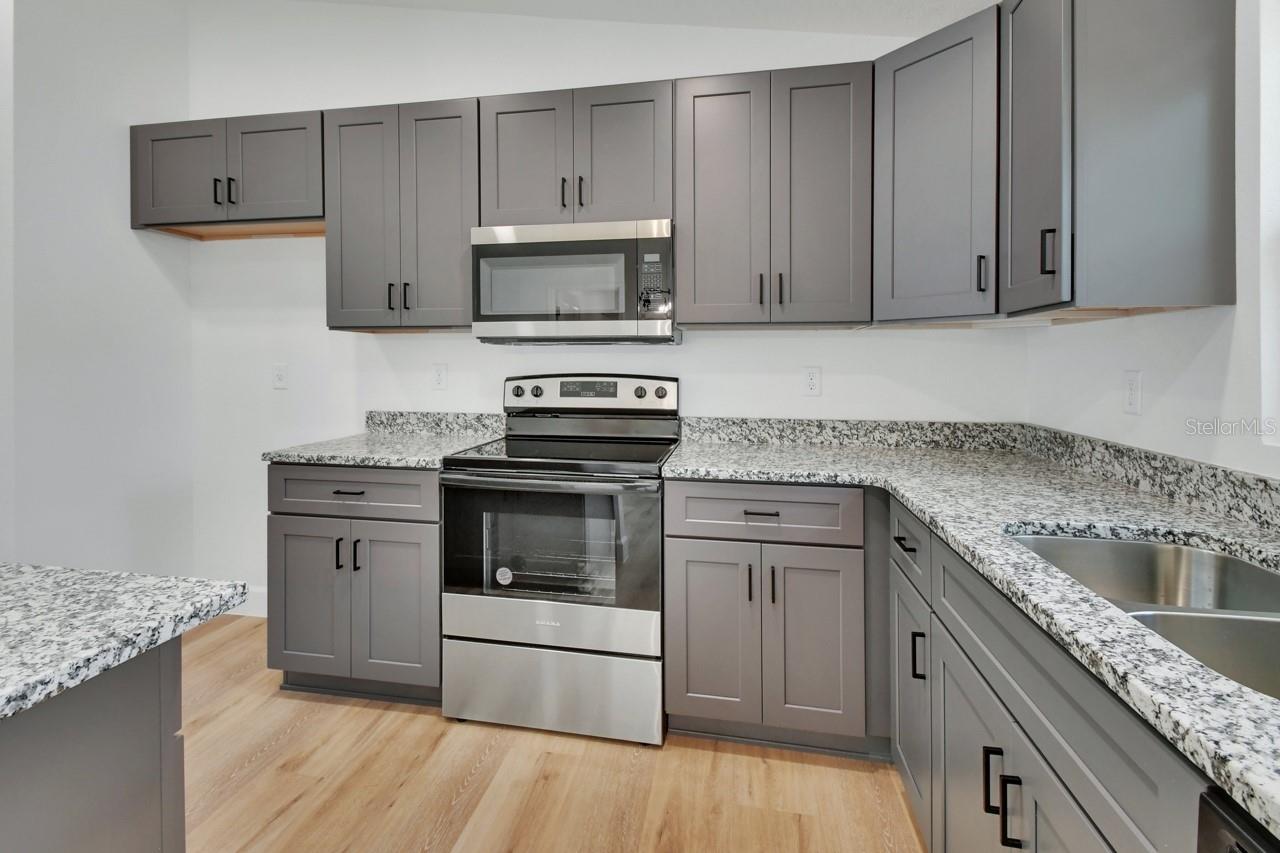 DORSEYS BLUE SPGS PARK - Residential