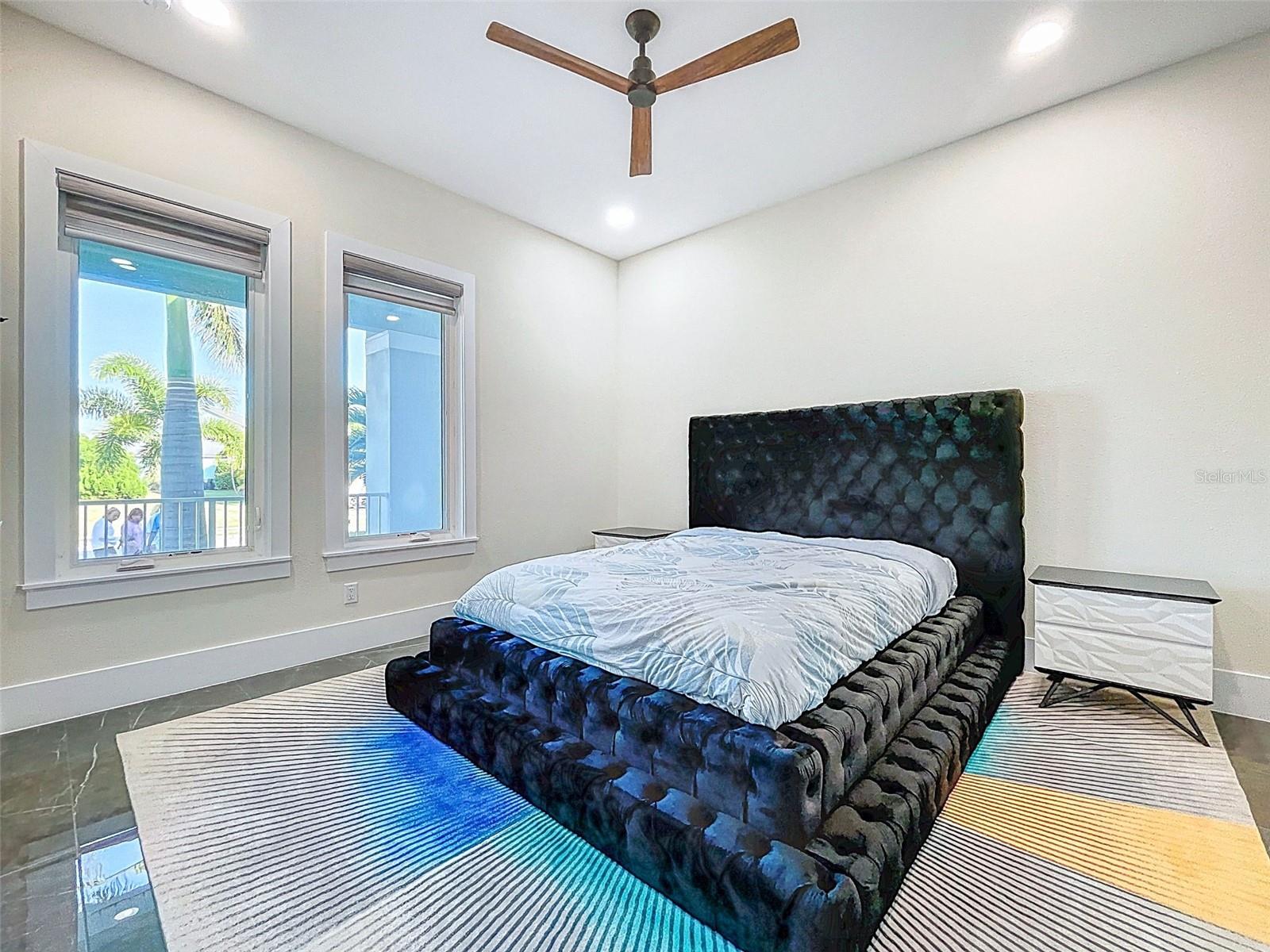 MIRABAY PH 2A-3 - Residential