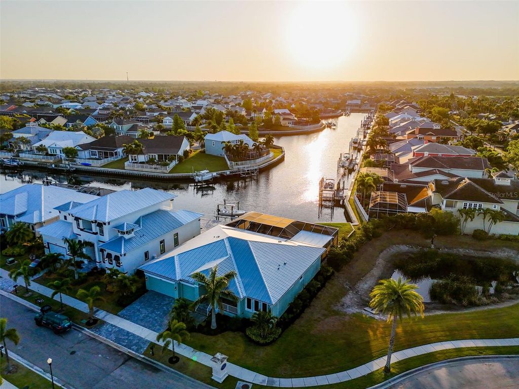 Photo of 5603 Tybee Island Drive, Apollo Beach, FL 33572 (MLS # TB8378101)