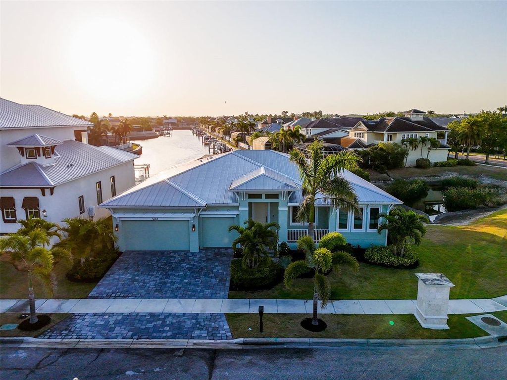 Photo of 5603 Tybee Island Drive, Apollo Beach, FL 33572 (MLS # TB8378101)