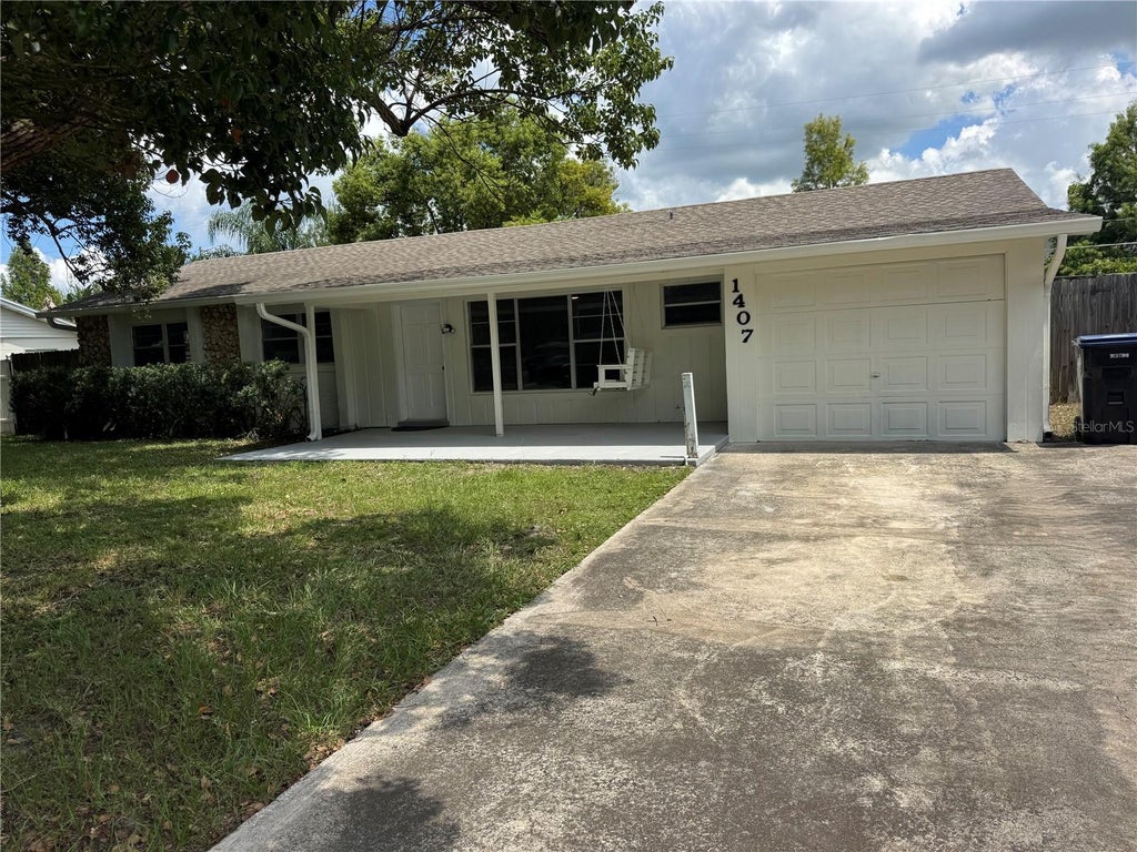 Photo of 1407 Moselle Avenue, Orlando, FL 32807 (MLS # O6436406)
