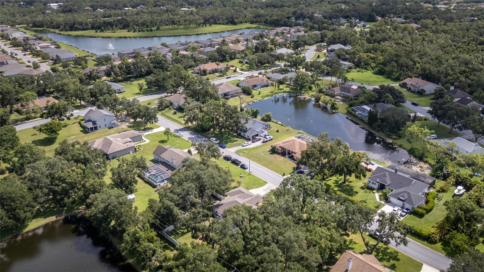 HIDDEN OAKS - Residential