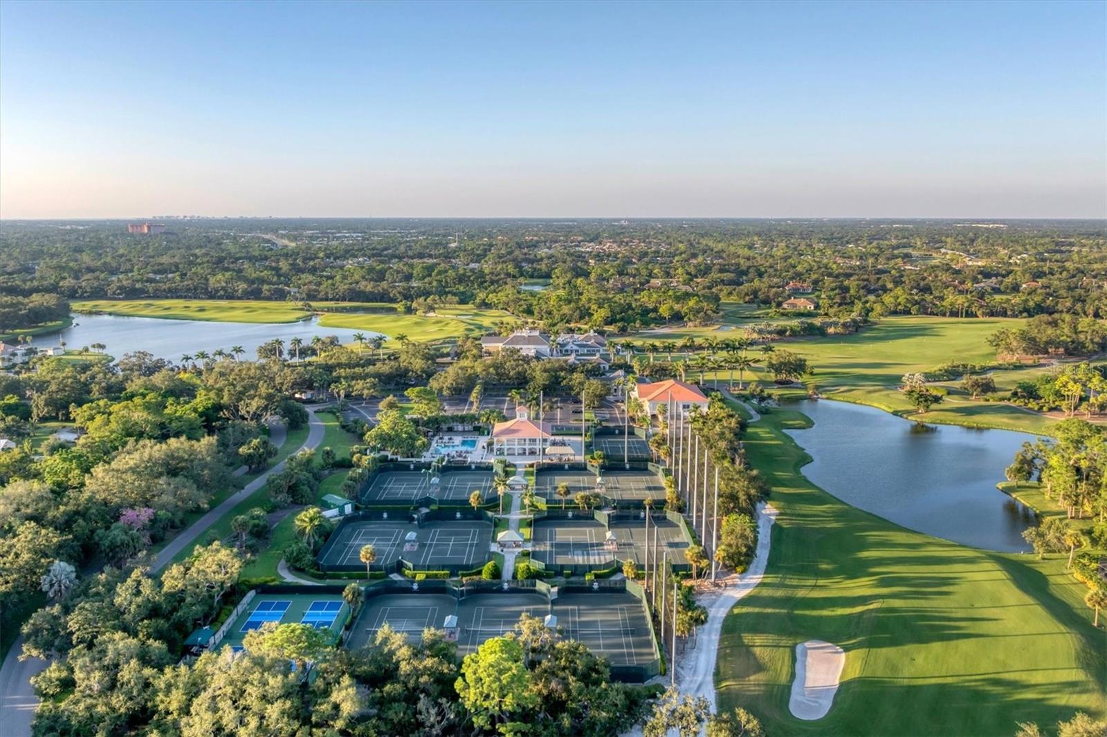 BISHOPS COURT AT OAKS PRESERVE - Residential
