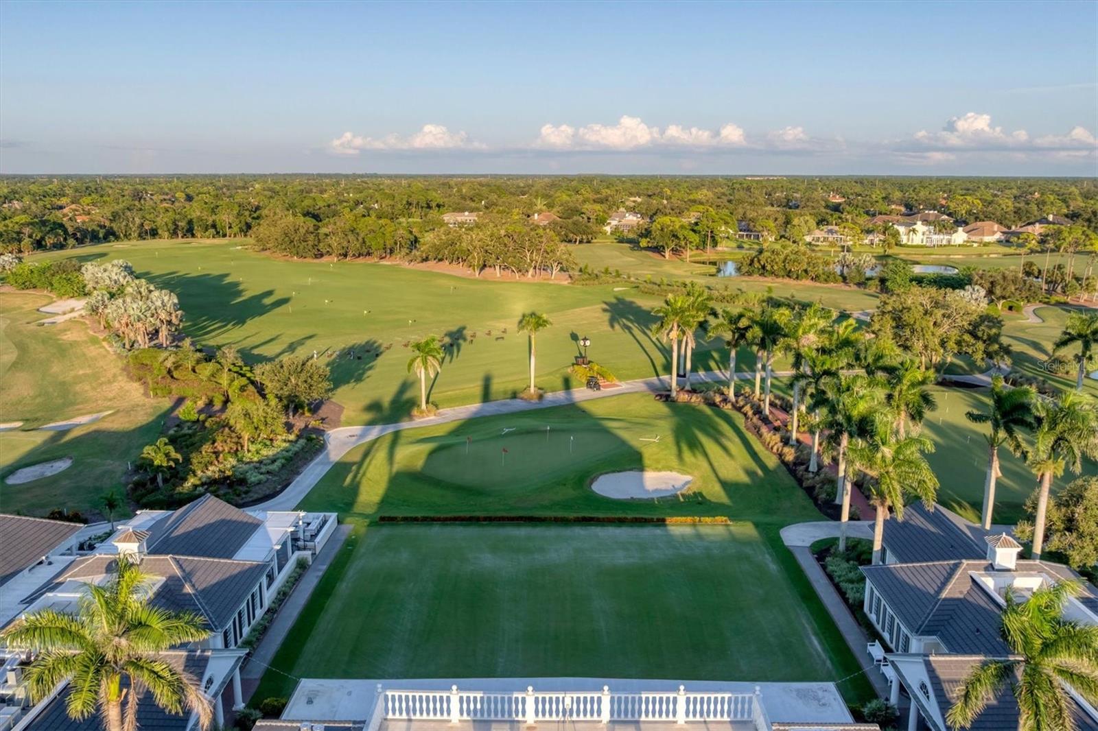 BISHOPS COURT AT OAKS PRESERVE - Residential