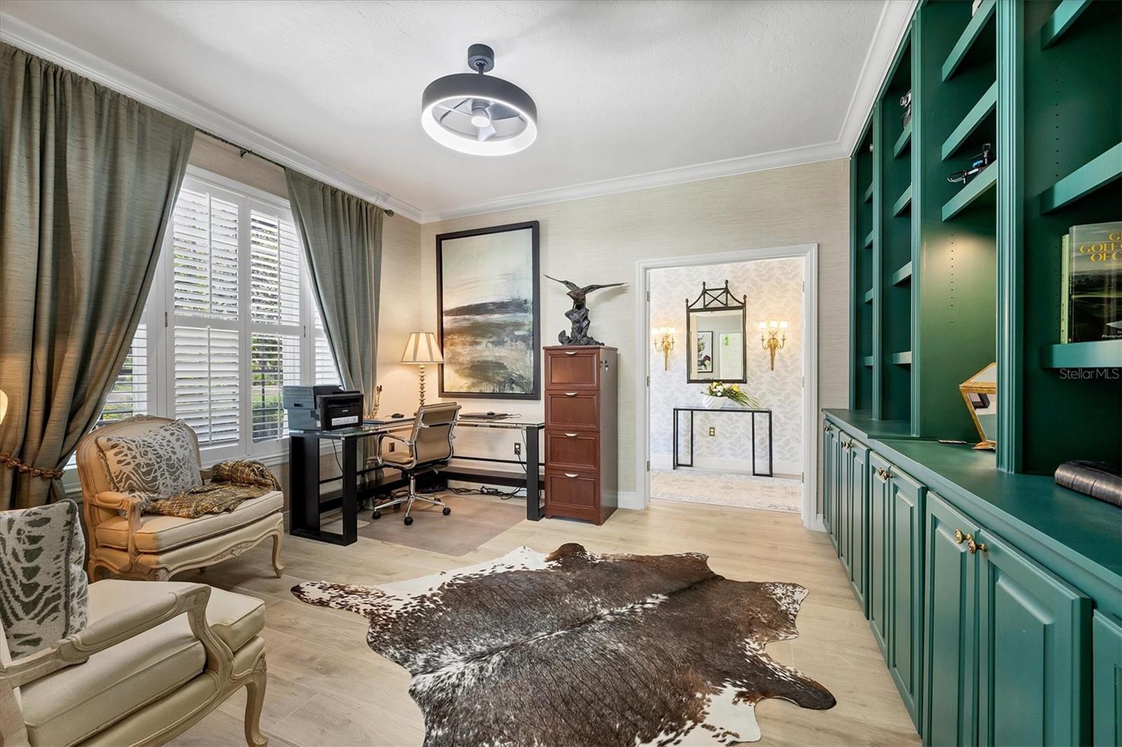 BISHOPS COURT AT OAKS PRESERVE - Residential