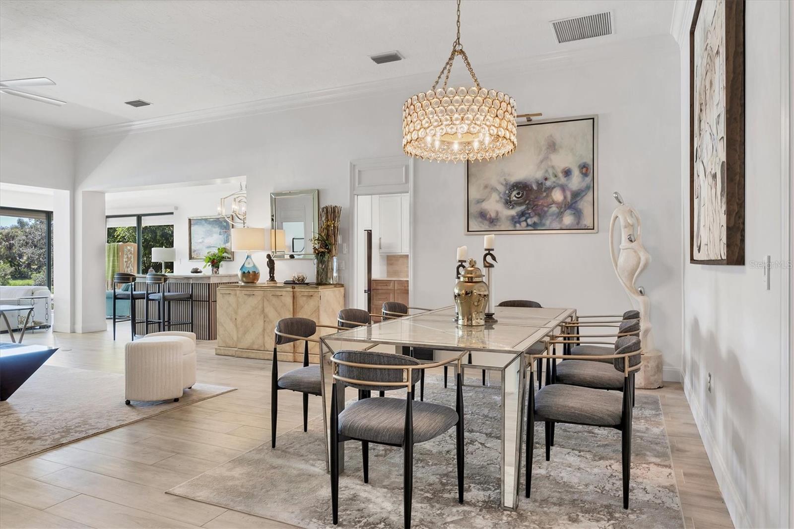 BISHOPS COURT AT OAKS PRESERVE - Residential