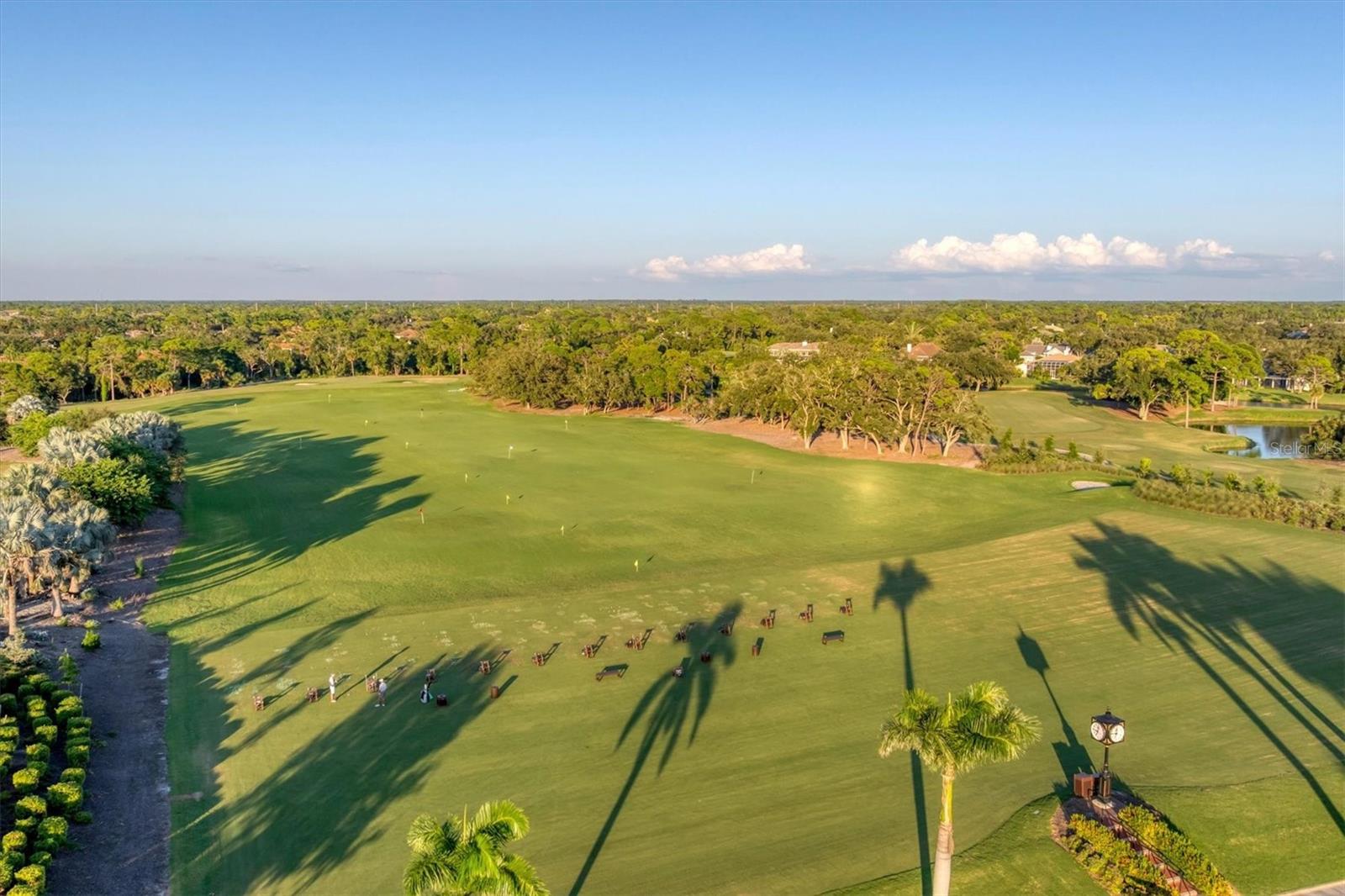 BISHOPS COURT AT OAKS PRESERVE - Residential