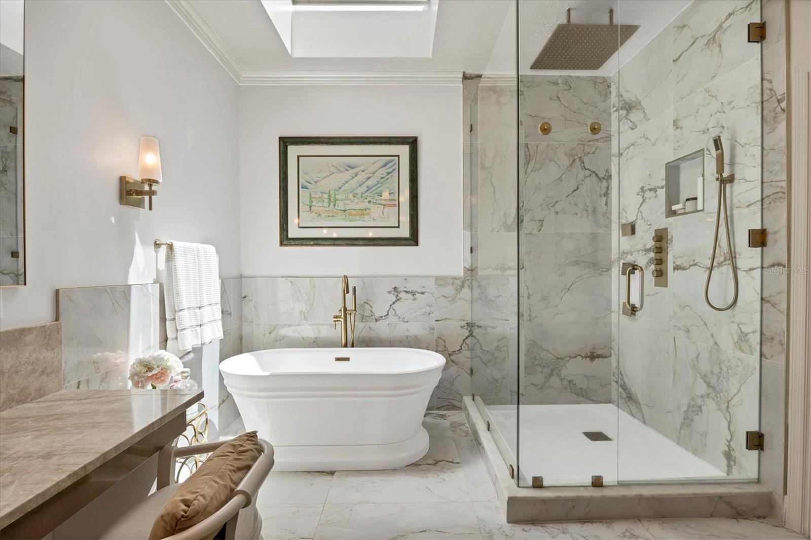 BISHOPS COURT AT OAKS PRESERVE - Residential