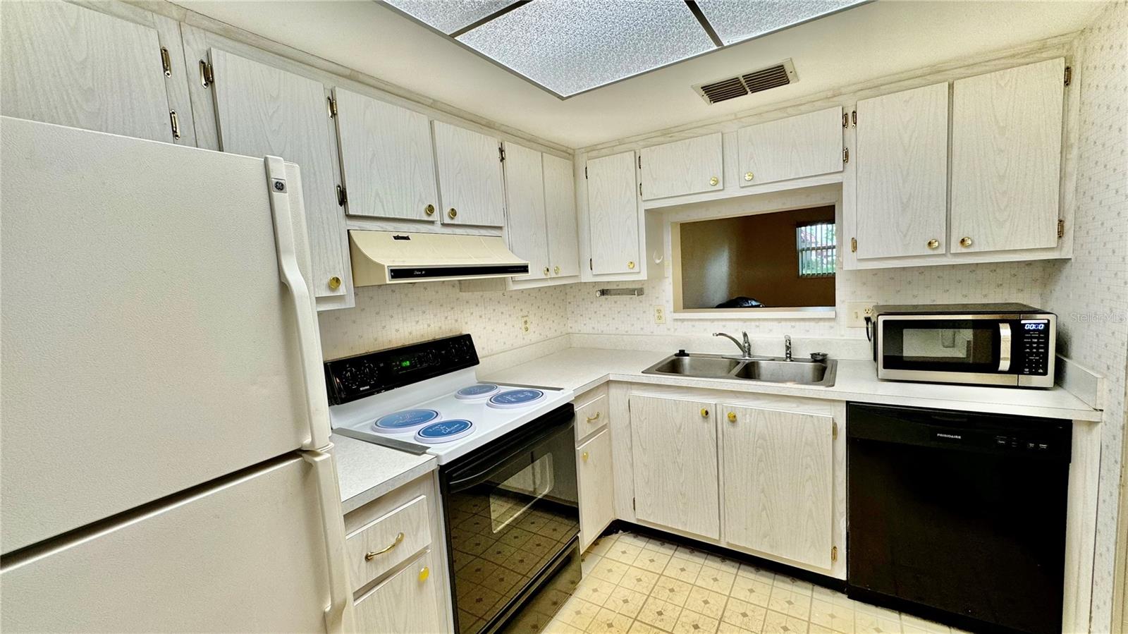 601 N HERCULES AVENUE 1304