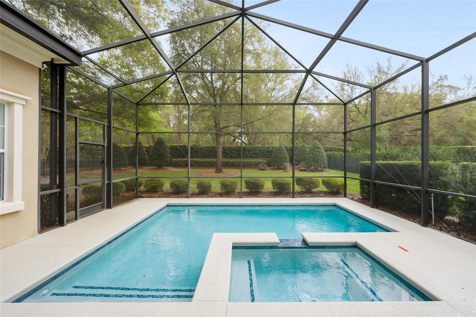 RLR GOLDEN OCALA - Residential