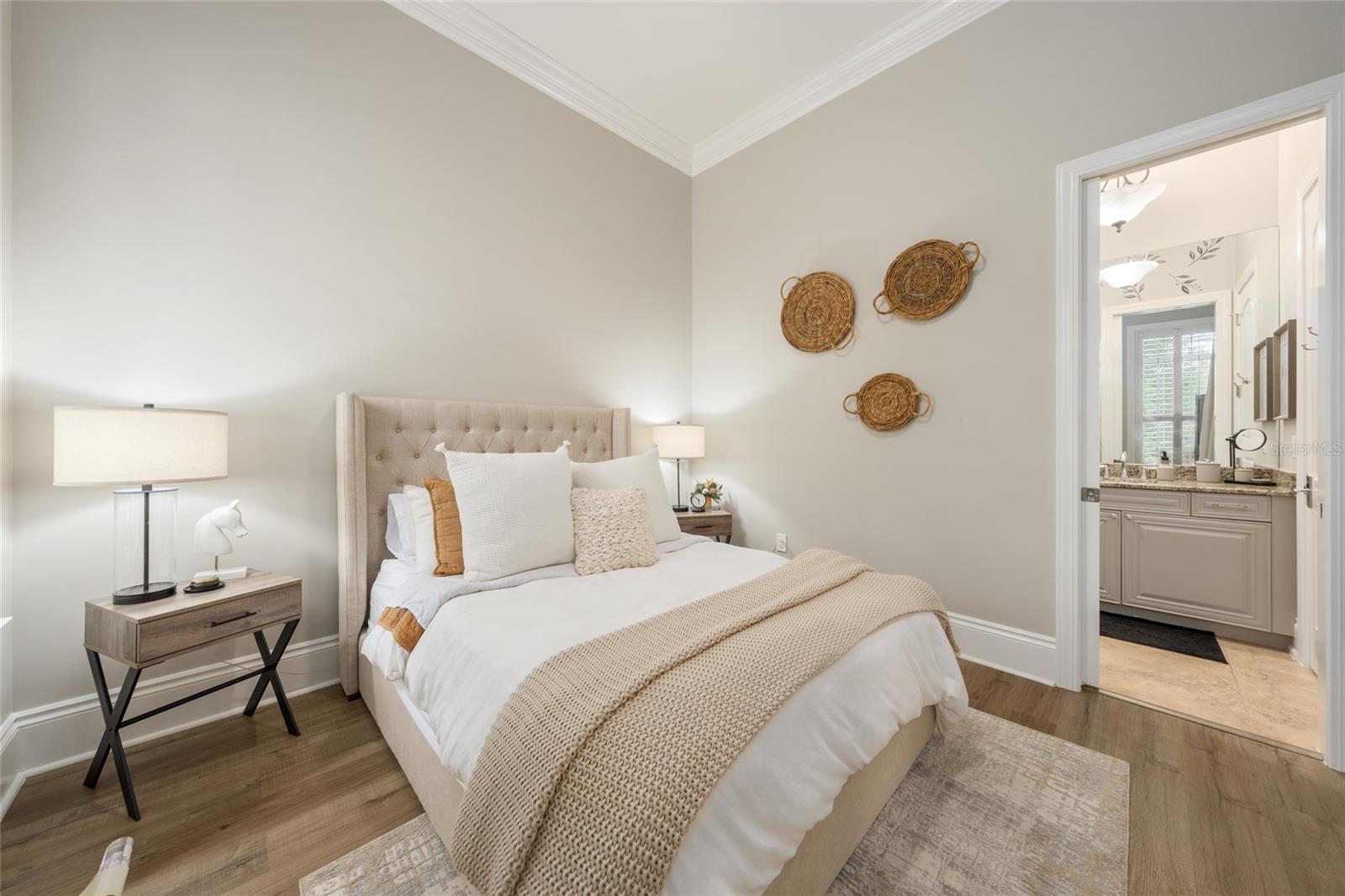 RLR GOLDEN OCALA - Residential