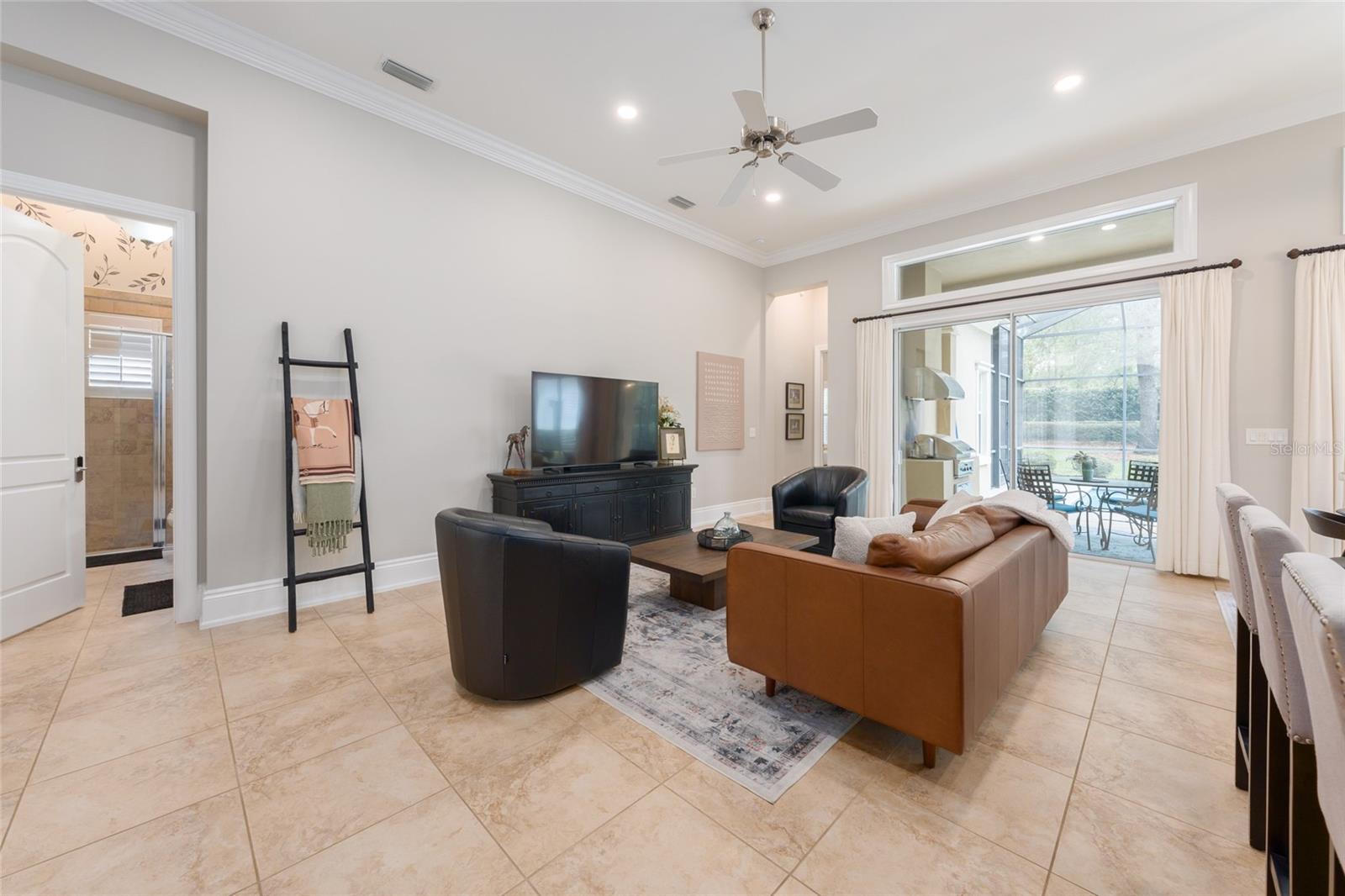 RLR GOLDEN OCALA - Residential