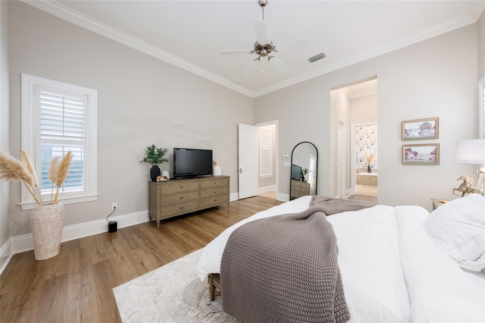 RLR GOLDEN OCALA - Residential