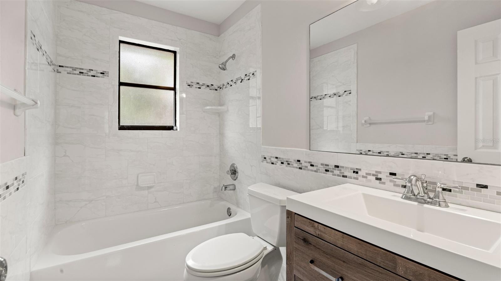 WESTCHESTER MANOR - Residential