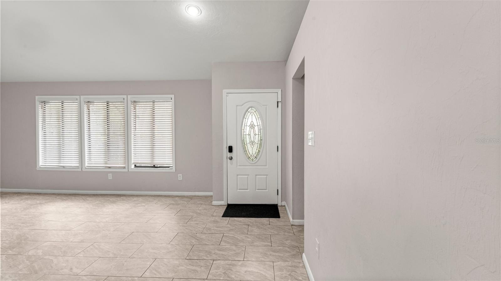 WESTCHESTER MANOR - Residential