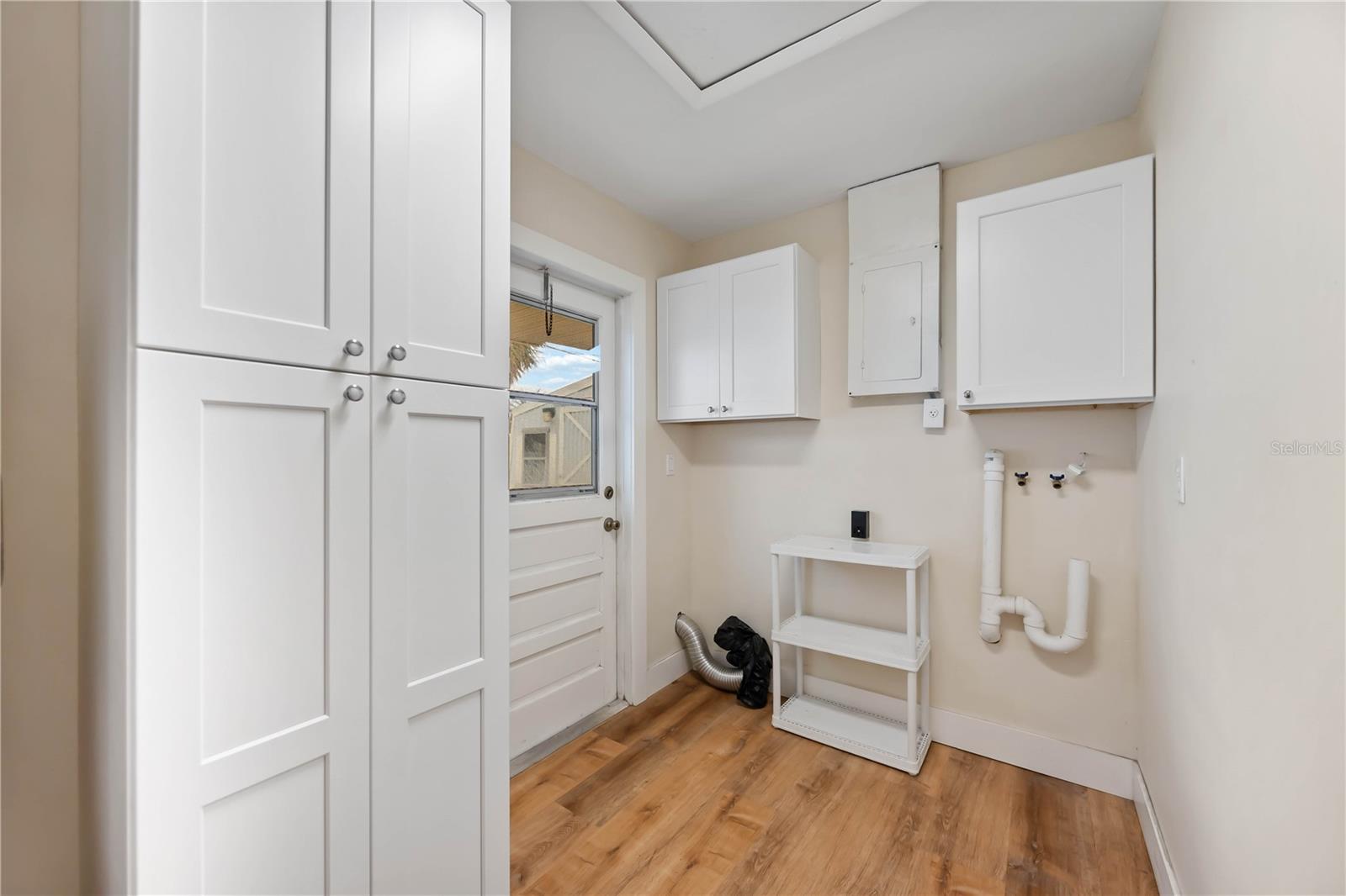 WINDSOR PARK THIRD UNIT - Residential