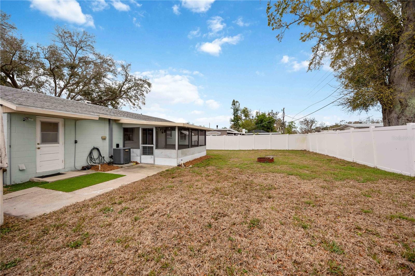 WINDSOR PARK THIRD UNIT - Residential