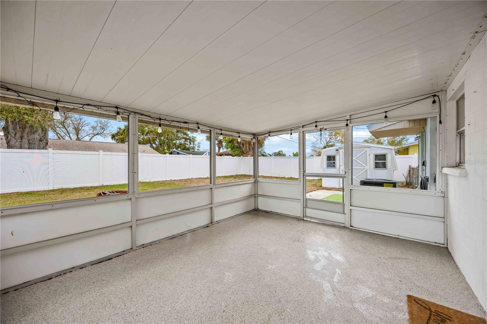 WINDSOR PARK THIRD UNIT - Residential