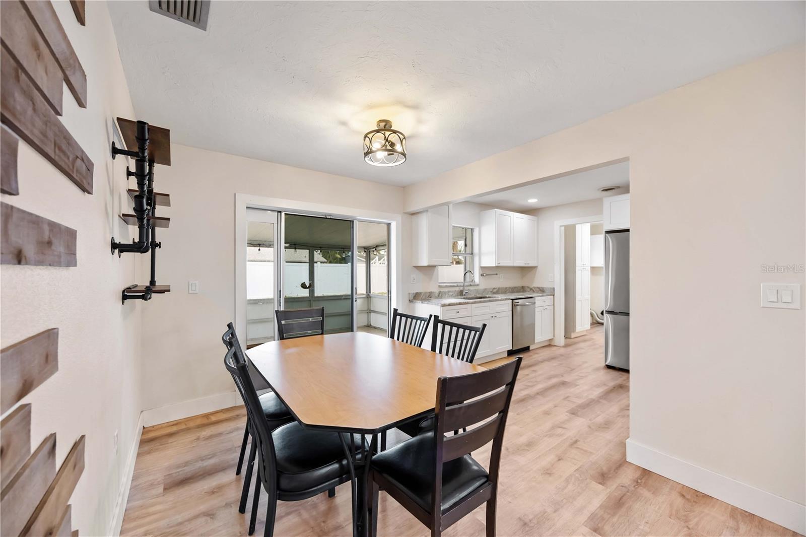 WINDSOR PARK THIRD UNIT - Residential