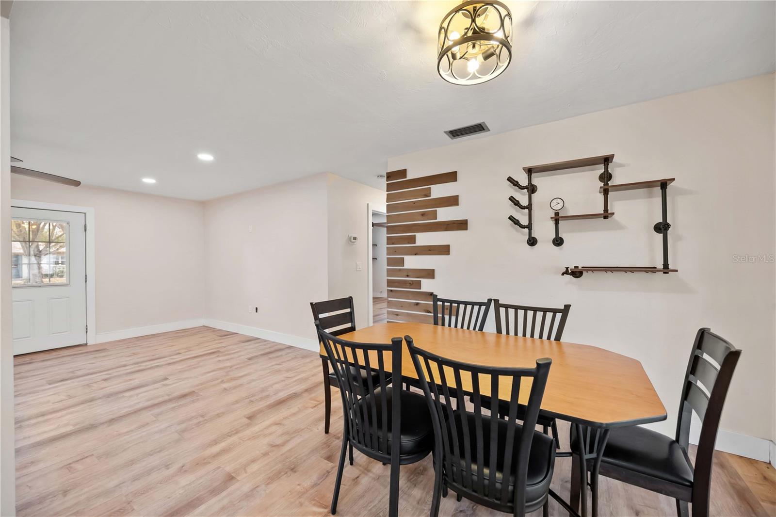 WINDSOR PARK THIRD UNIT - Residential