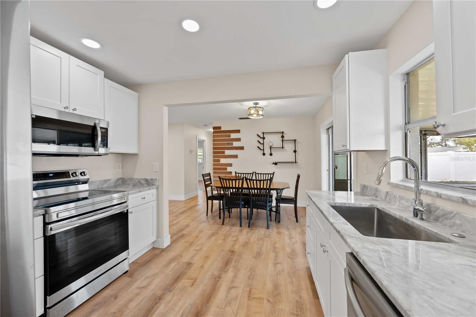 WINDSOR PARK THIRD UNIT - Residential