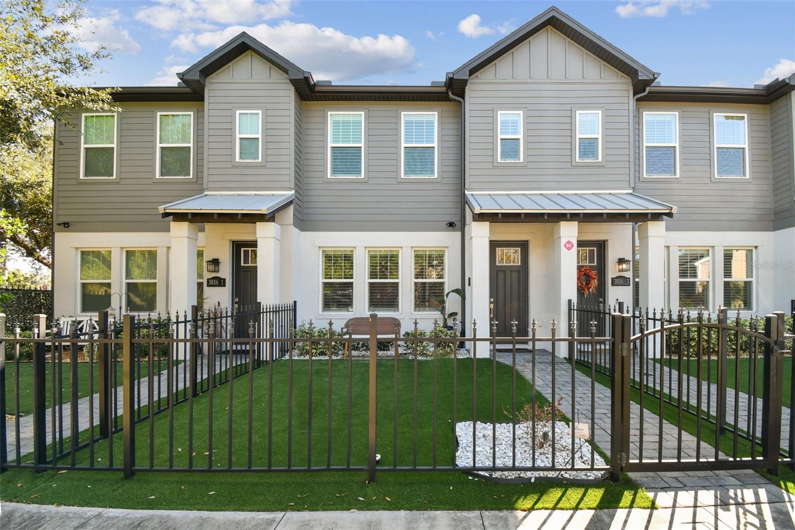 BELLAVILLA LUXURY TOWNHOMES - Residential