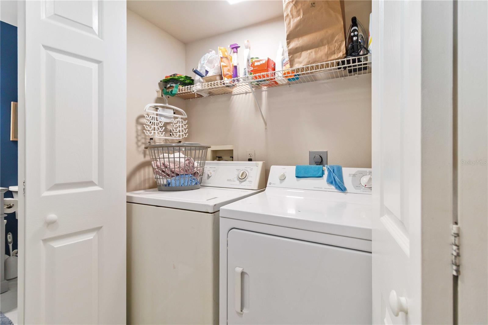 VILLAGIO - Residential Lease