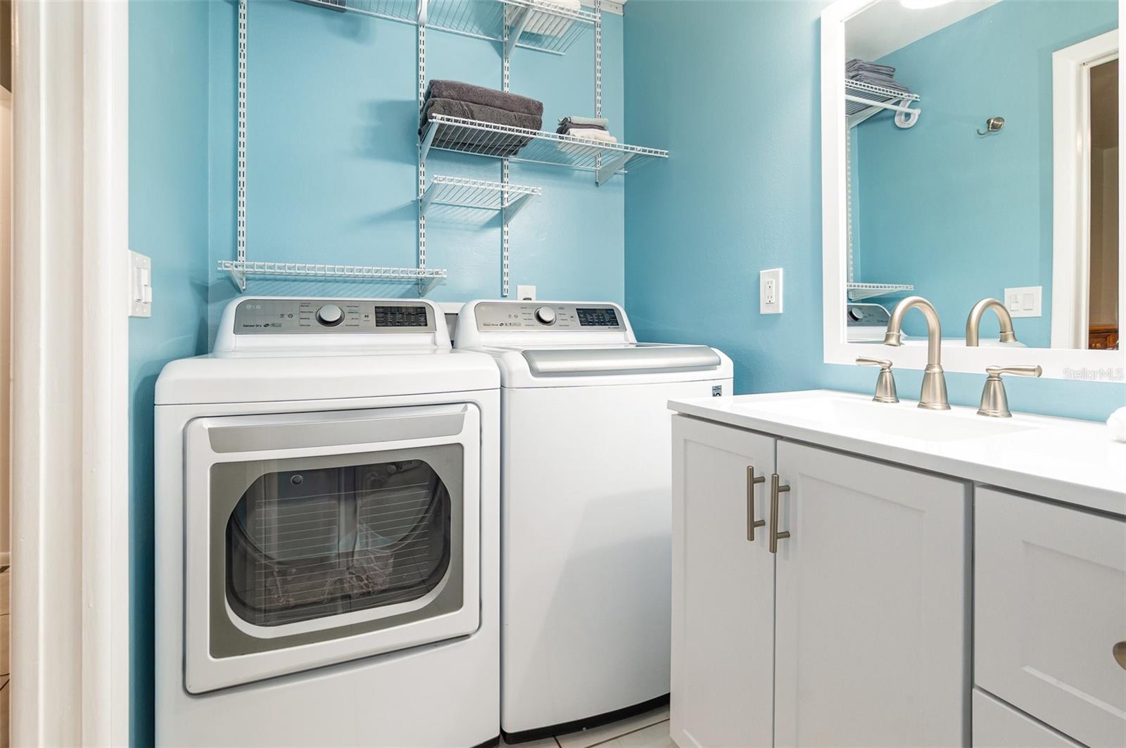 MARBRISA VILLAS - Residential