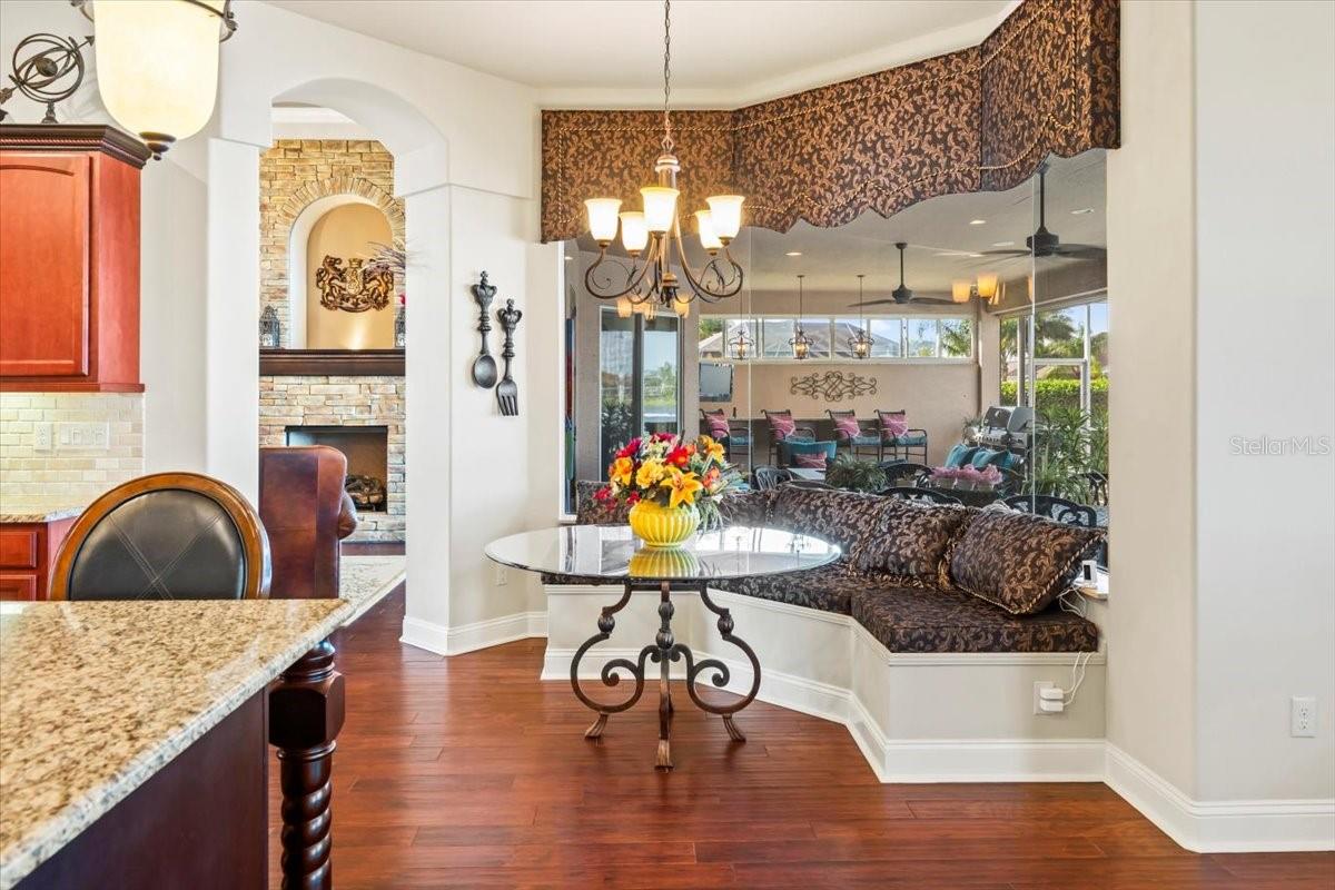 PROMENADE PARKE - Residential