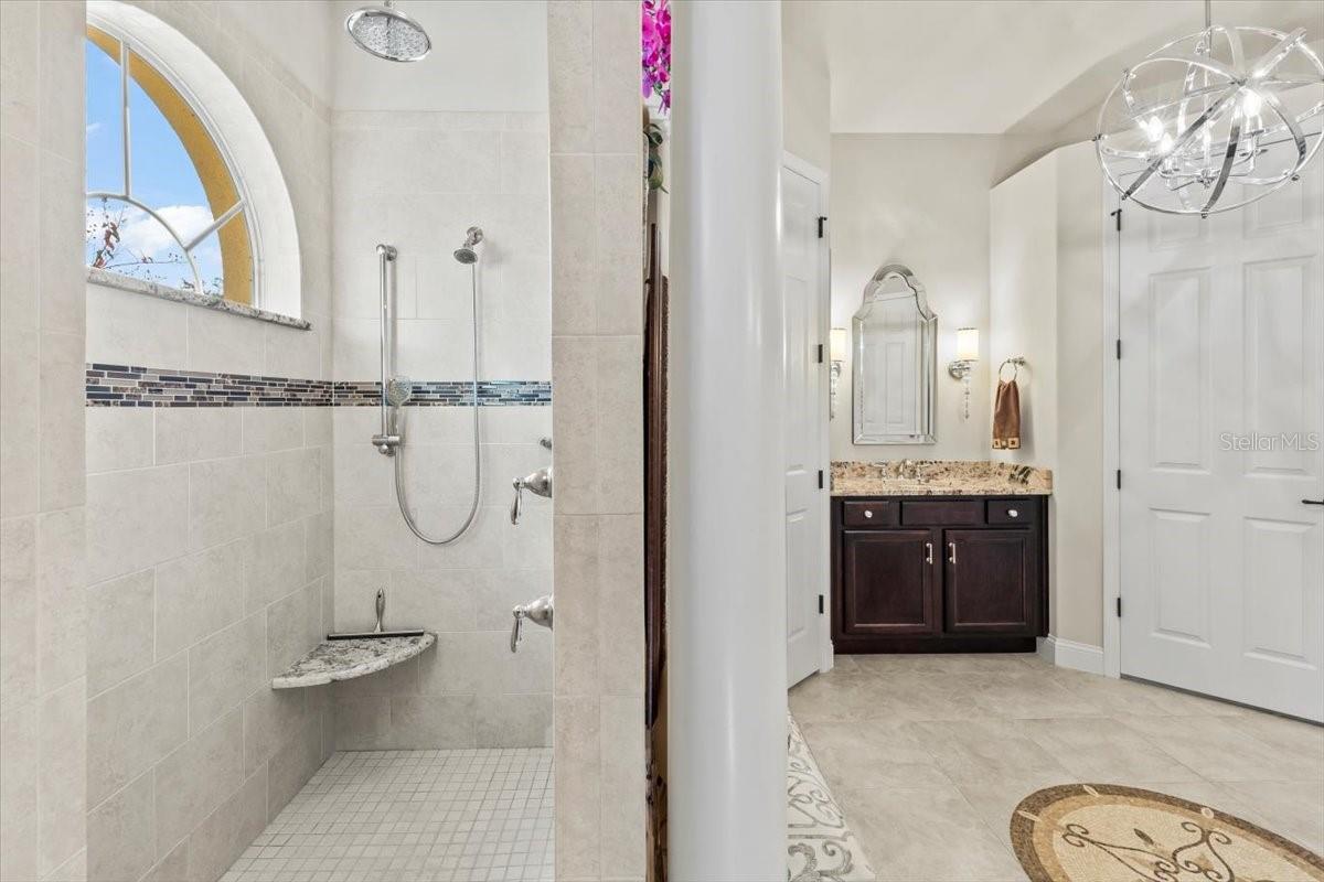 PROMENADE PARKE - Residential