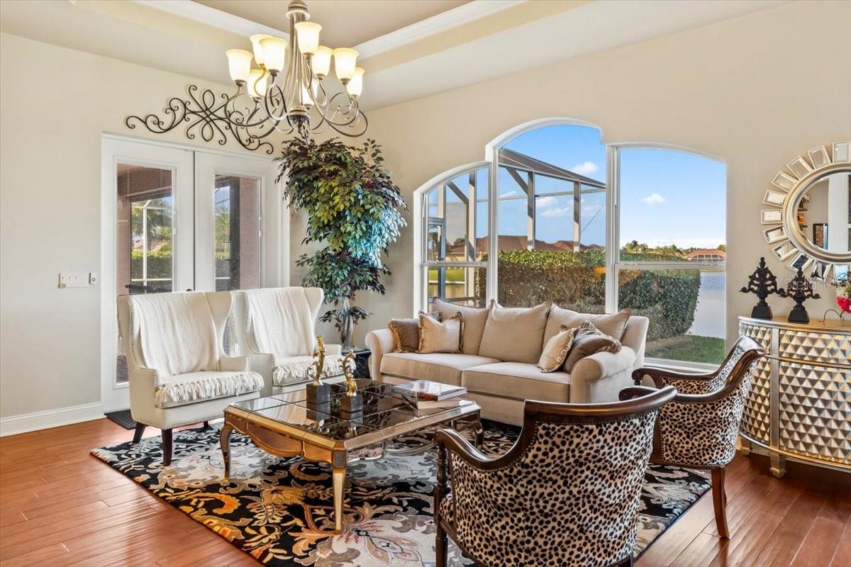 PROMENADE PARKE - Residential