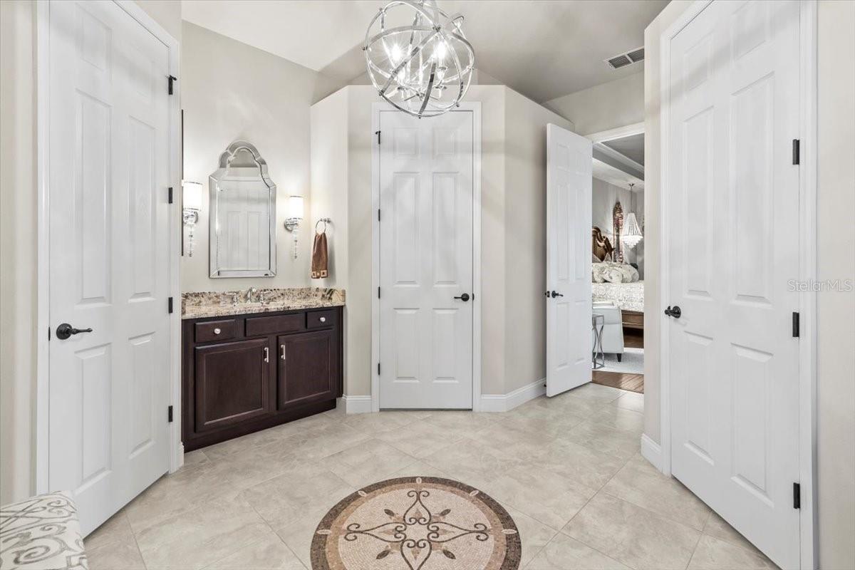 PROMENADE PARKE - Residential