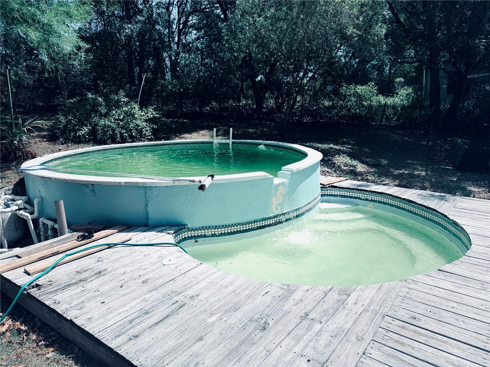 LAKE WEIR HEIGHTS - Residential