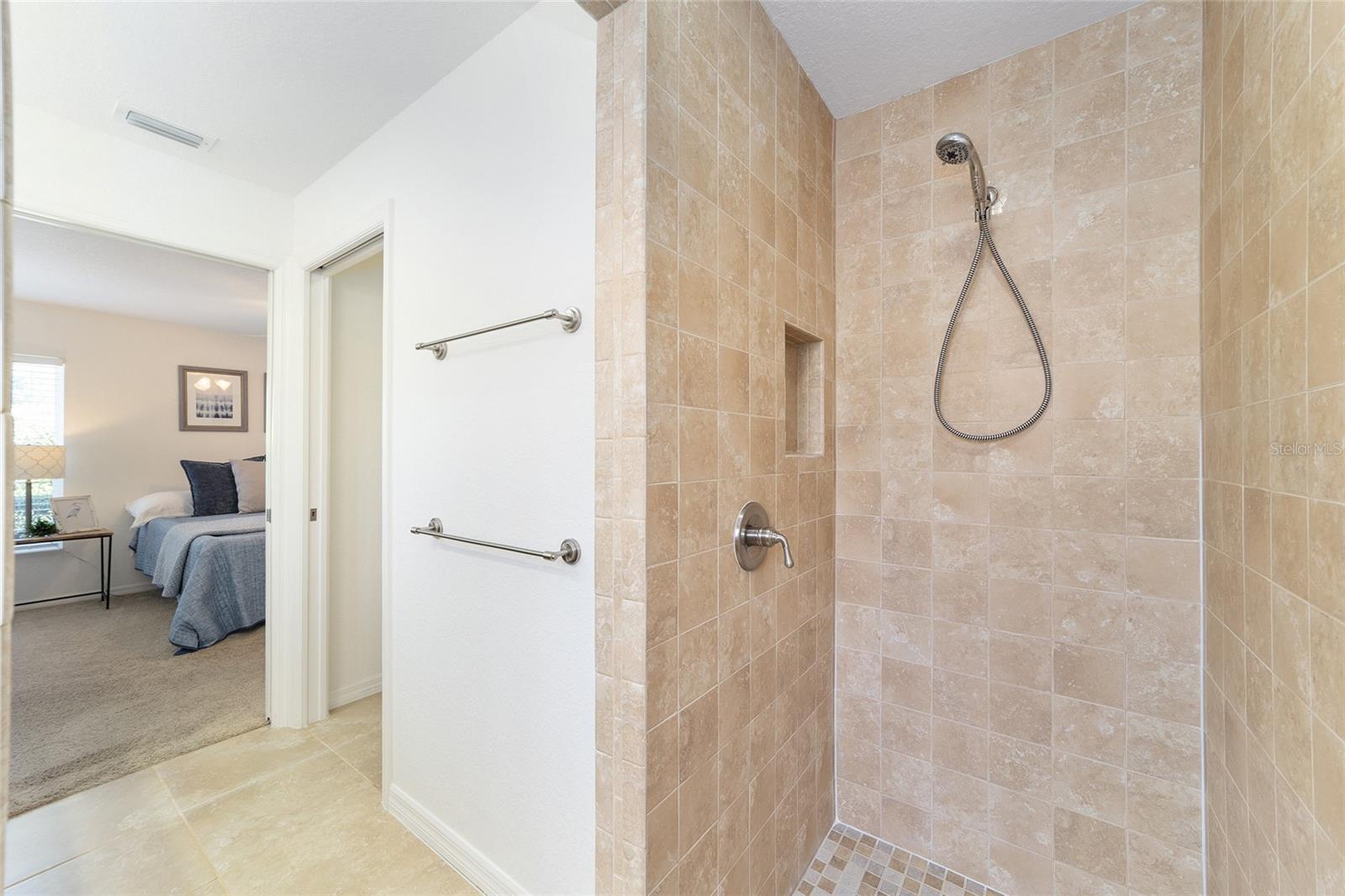 COTTAGES/LAKESIDE LNDGS - Residential