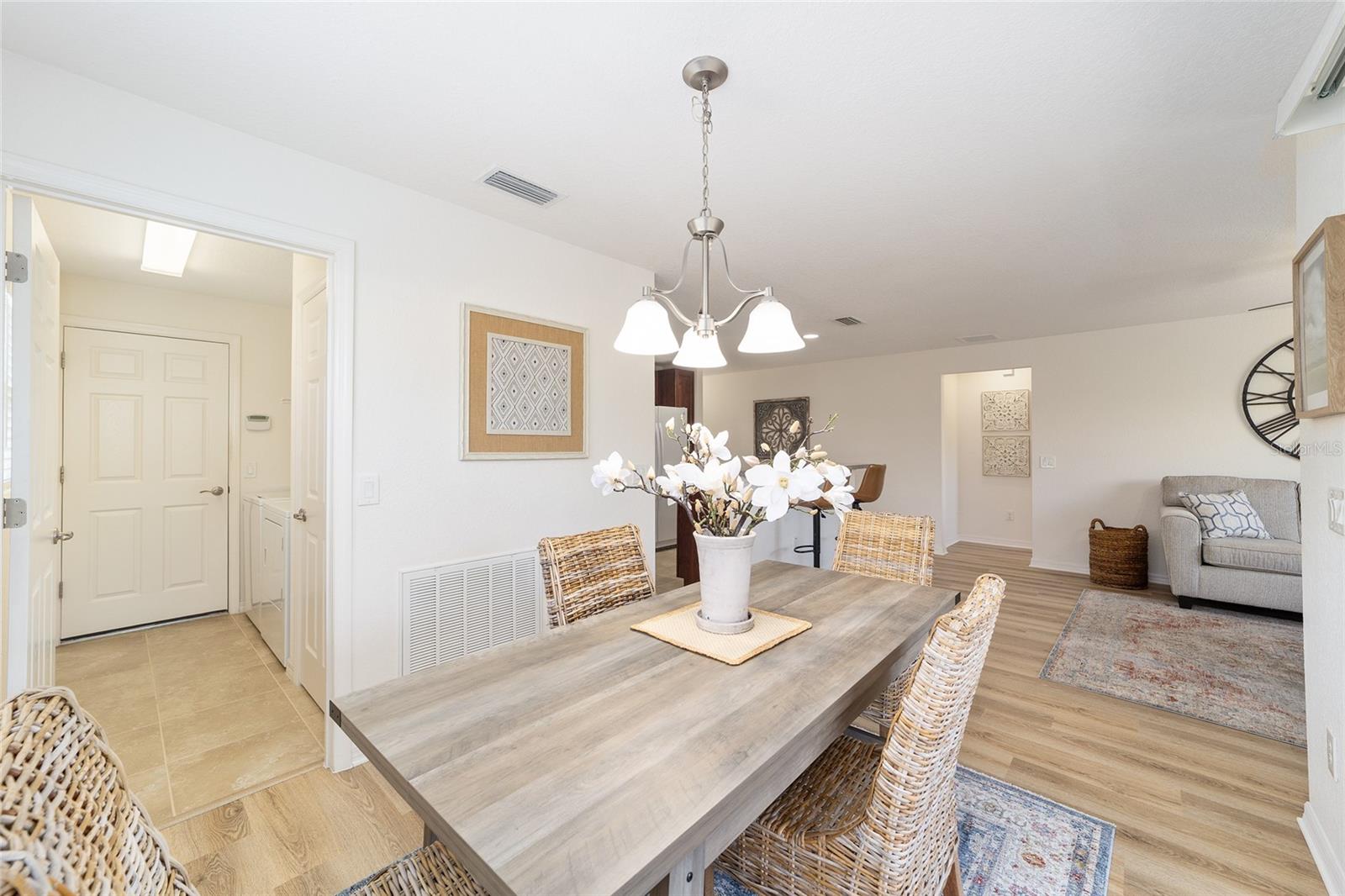 COTTAGES/LAKESIDE LNDGS - Residential