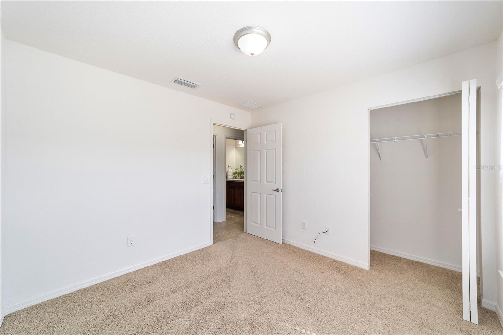 COTTAGES/LAKESIDE LNDGS - Residential