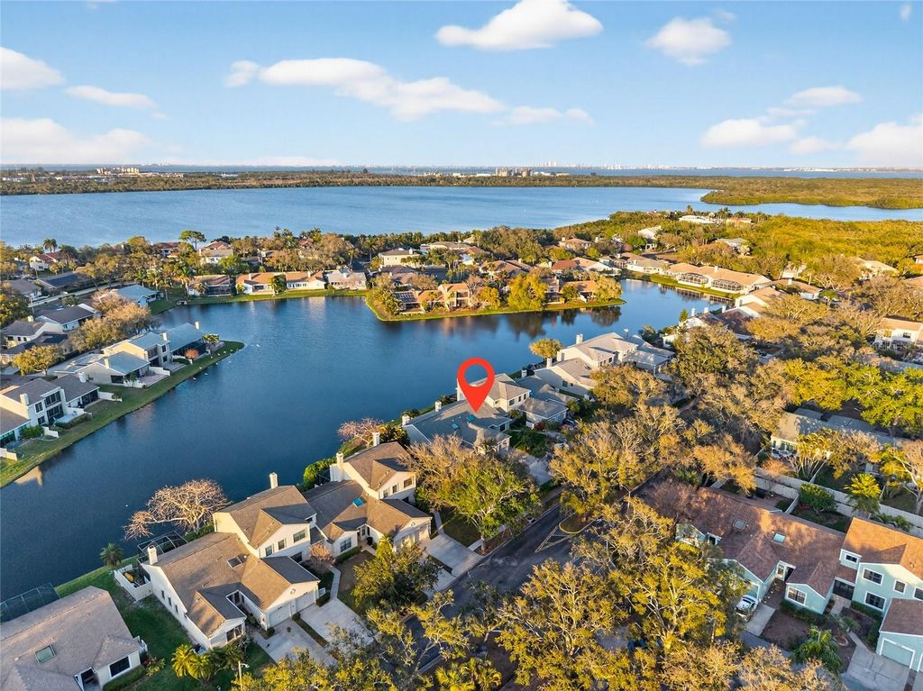 Photo of 907 San Carlos Avenue NE, St Petersburg, FL 33702 (MLS # TB8482535)