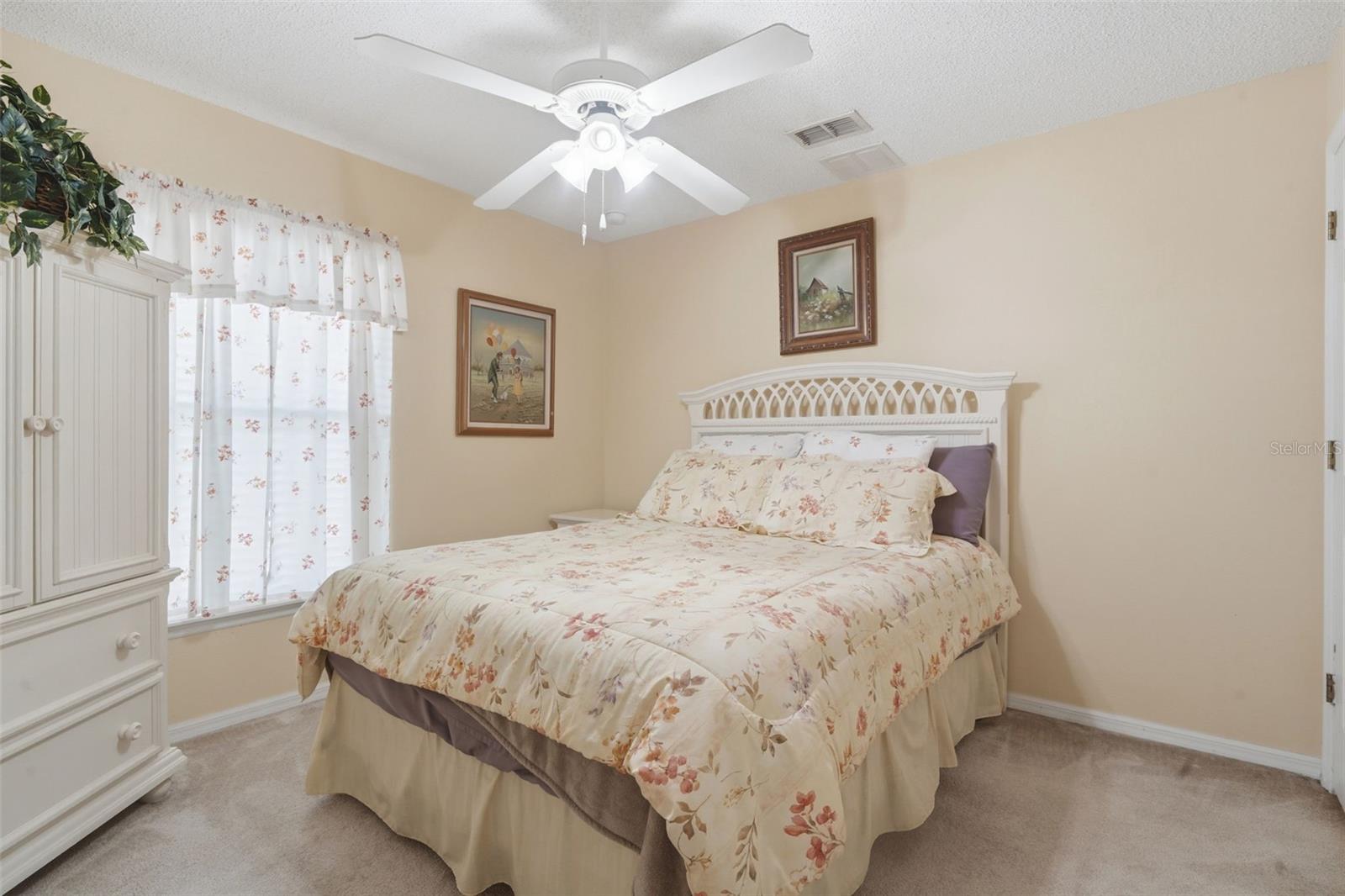 WATERFORD LAKES UNIT 02 - Residential