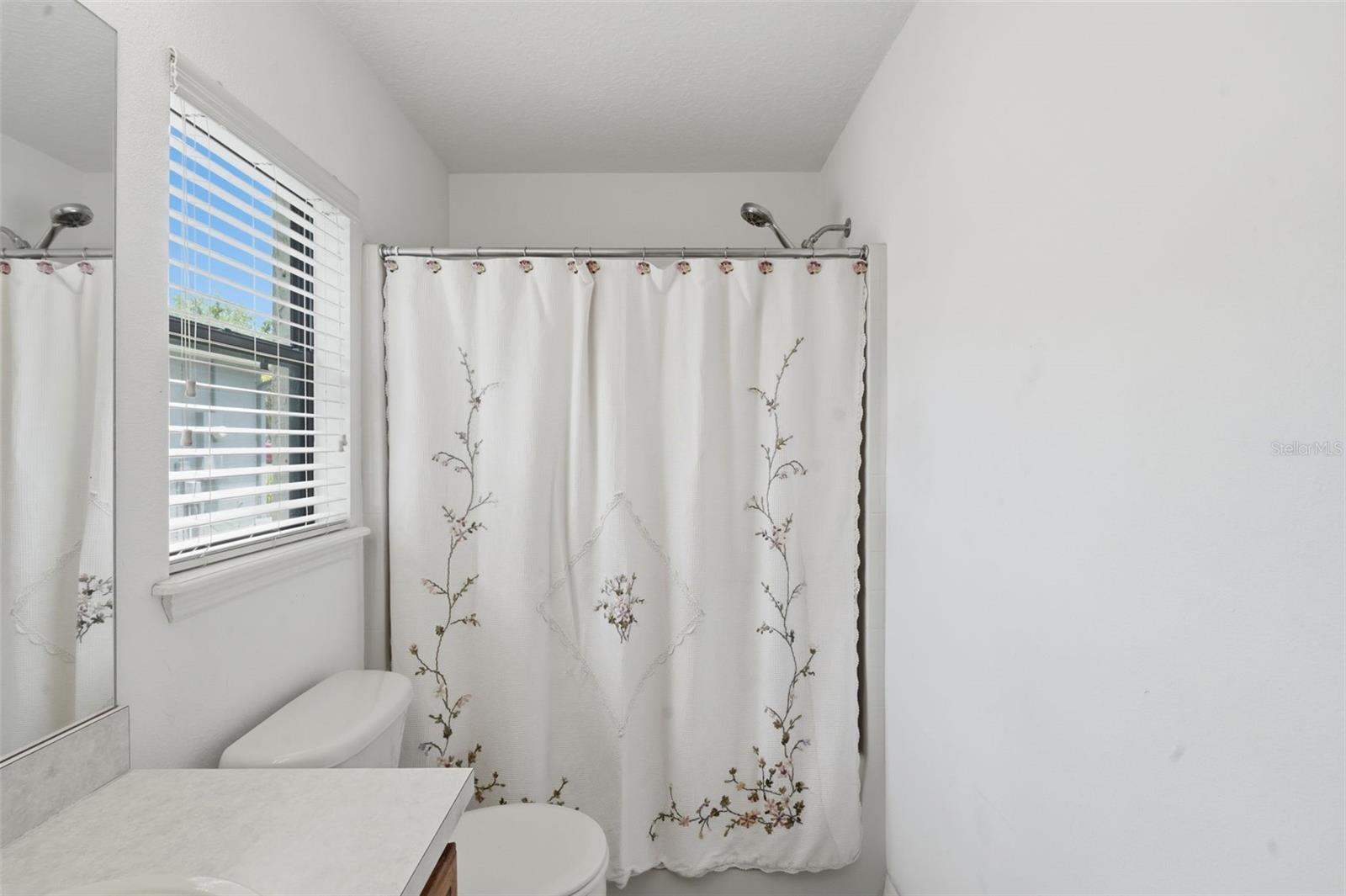 WATERFORD LAKES UNIT 02 - Residential