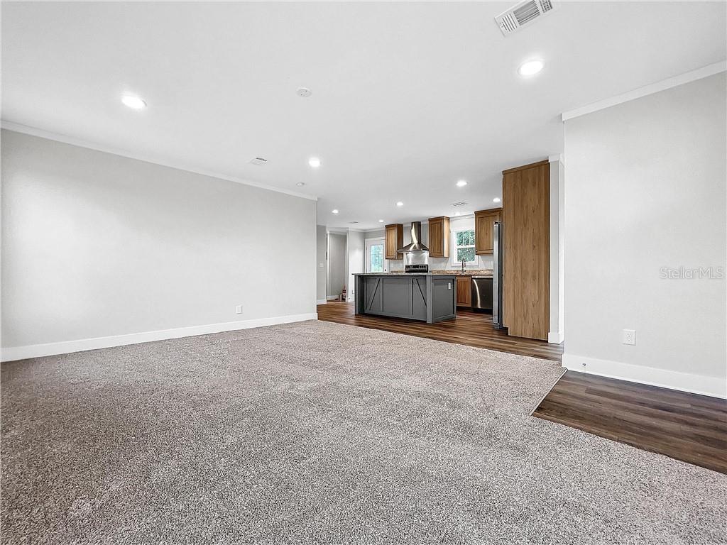 7866 W Tumblebrook DRIVE