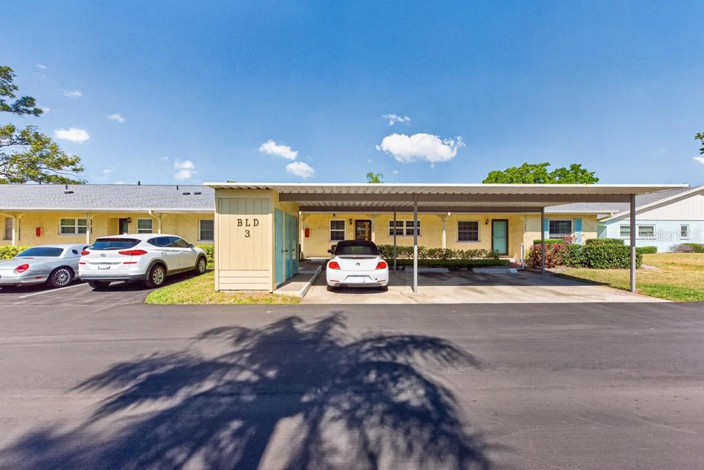 WOODLAND VILLAS CONDO 1 - Residential