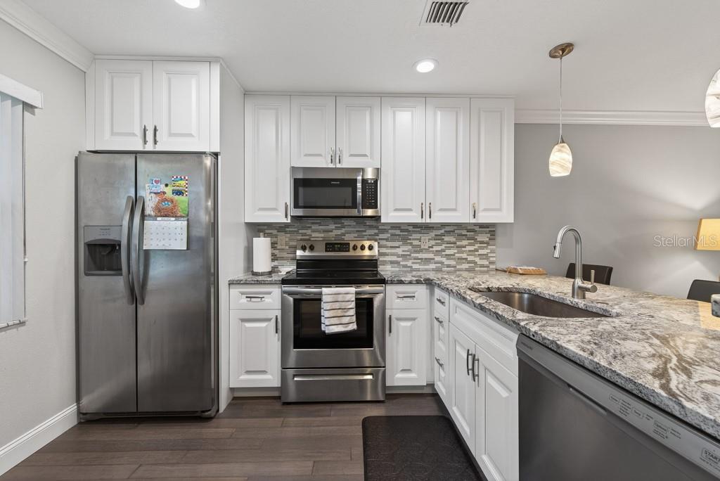 WOODLAND VILLAS CONDO 1 - Residential