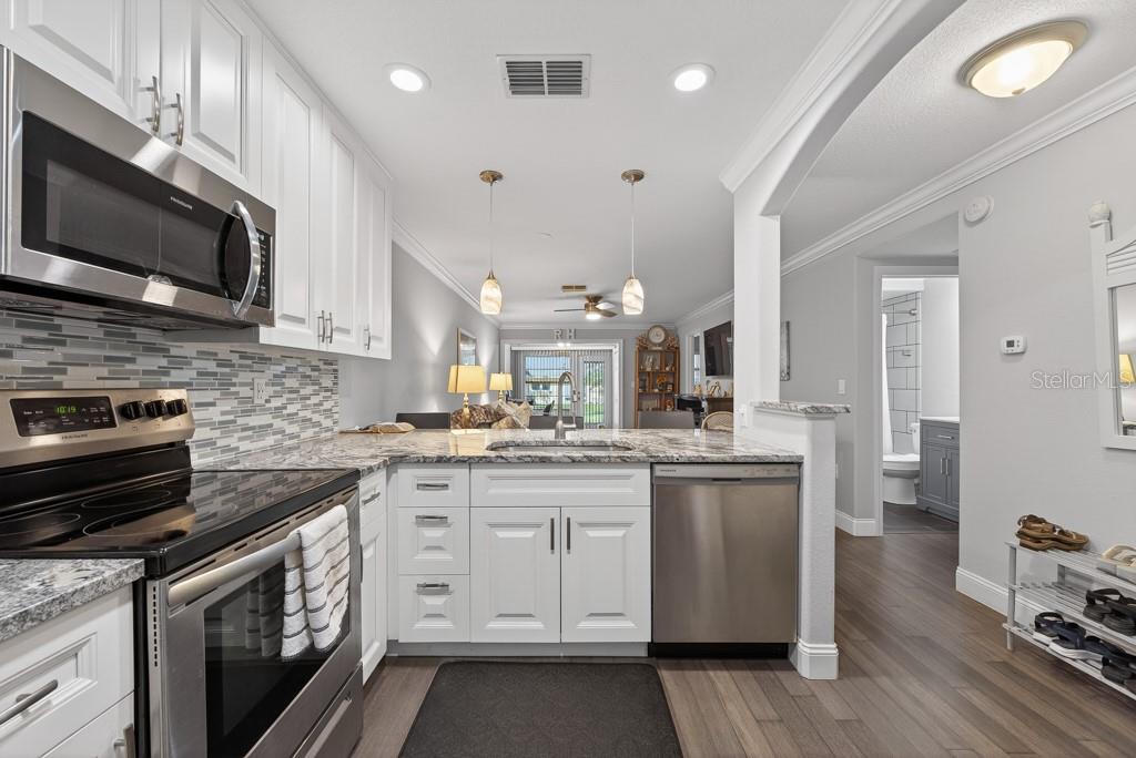 WOODLAND VILLAS CONDO 1 - Residential