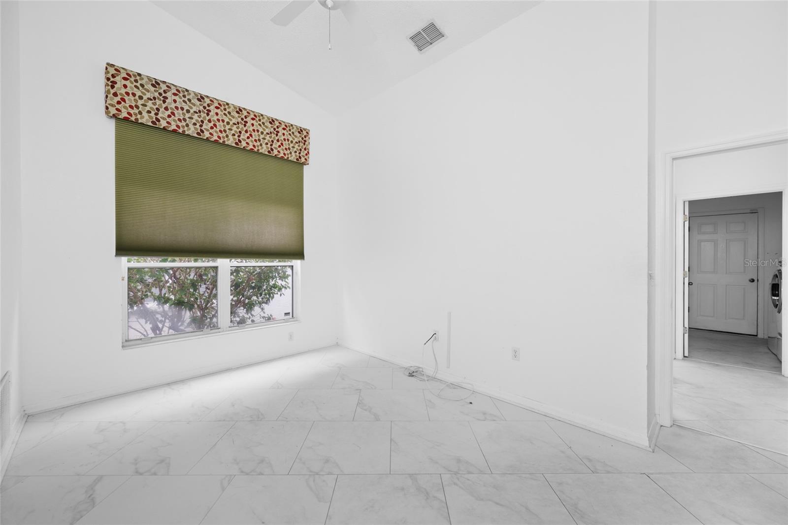 BROOKFIELD - Residential