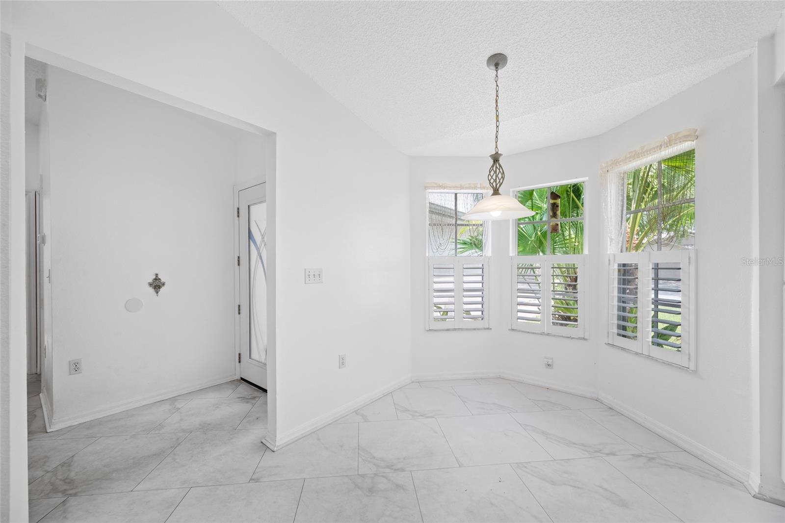 BROOKFIELD - Residential