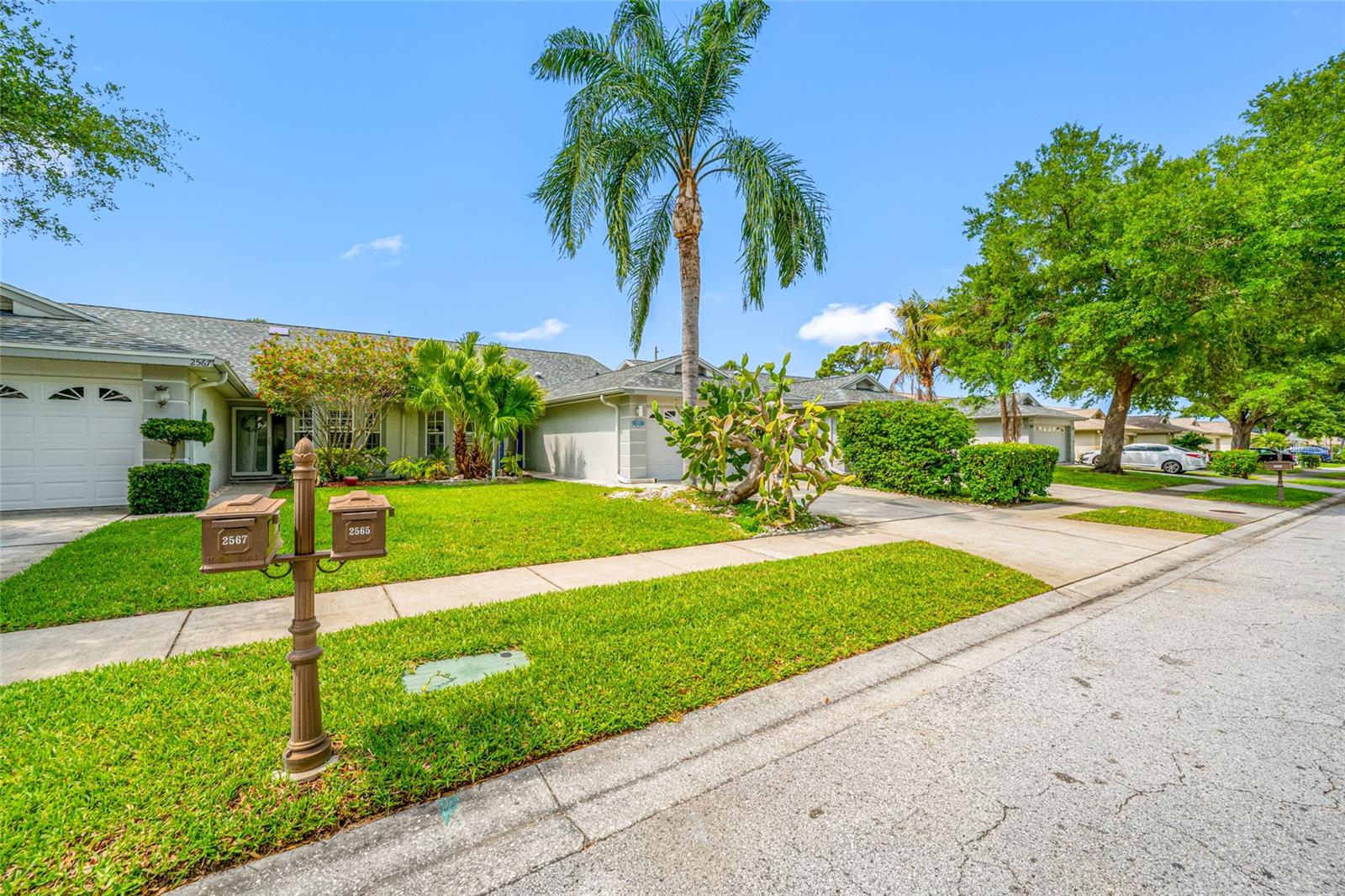 BROOKFIELD - Residential
