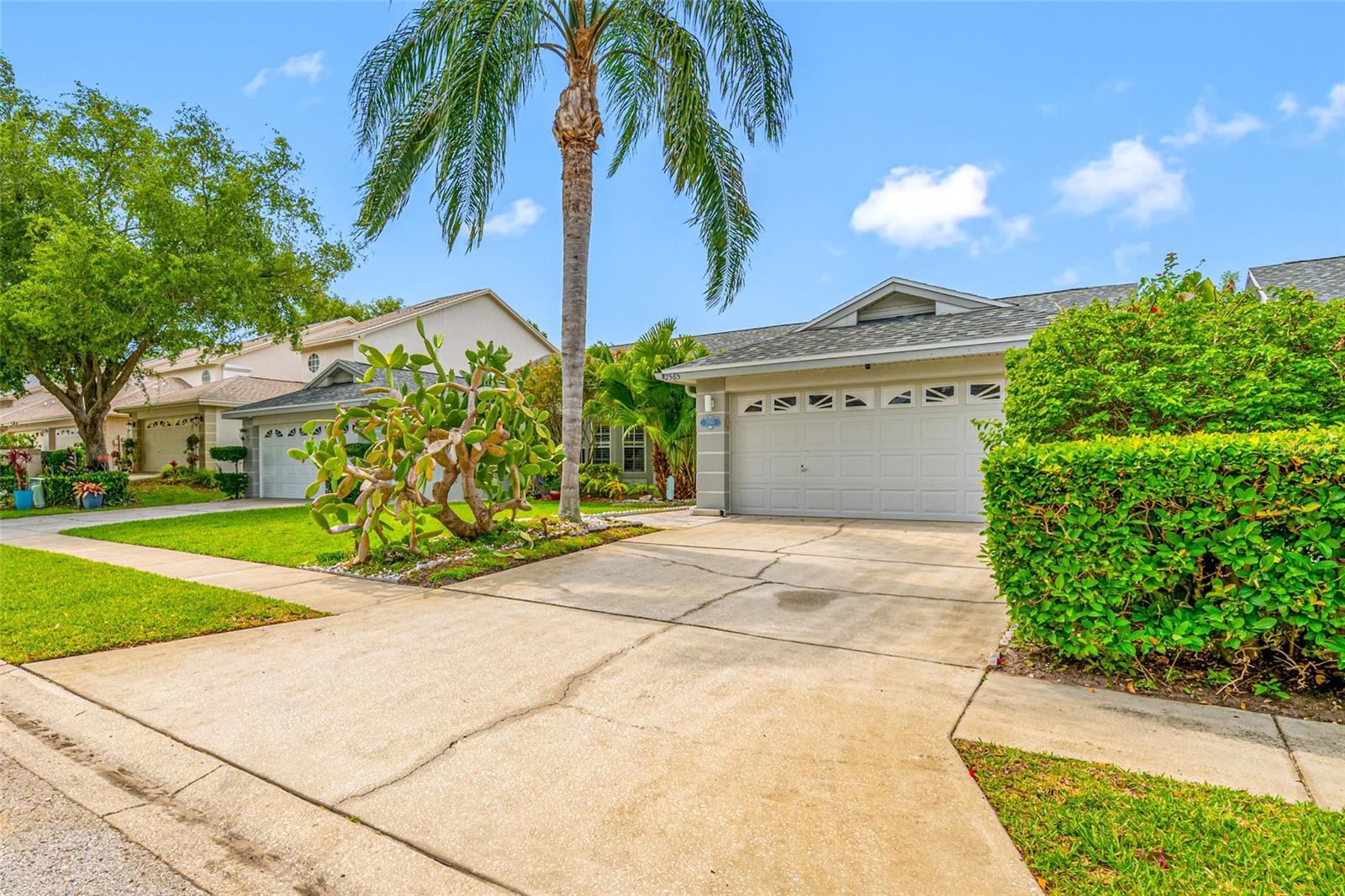 BROOKFIELD - Residential