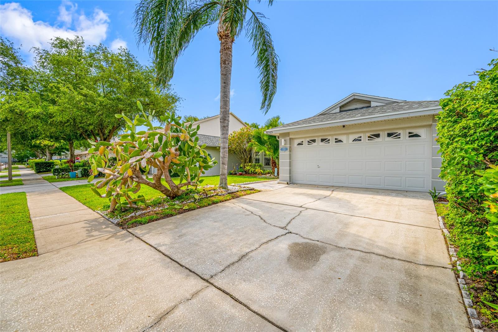 BROOKFIELD - Residential