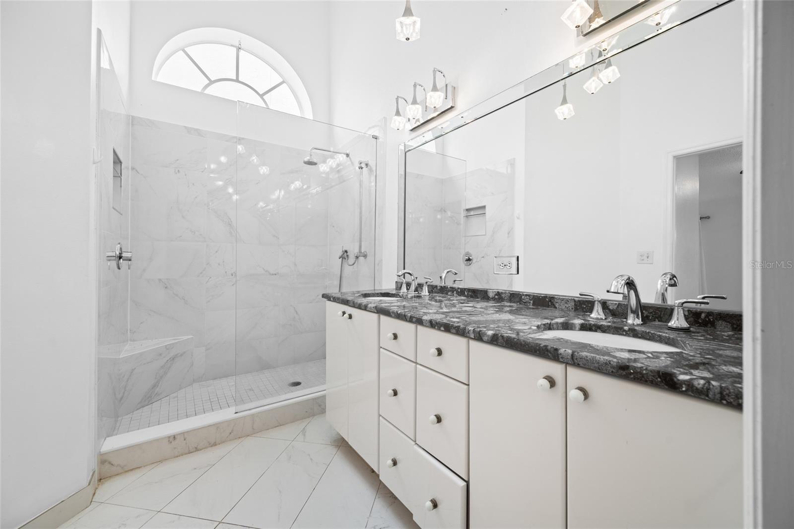 BROOKFIELD - Residential