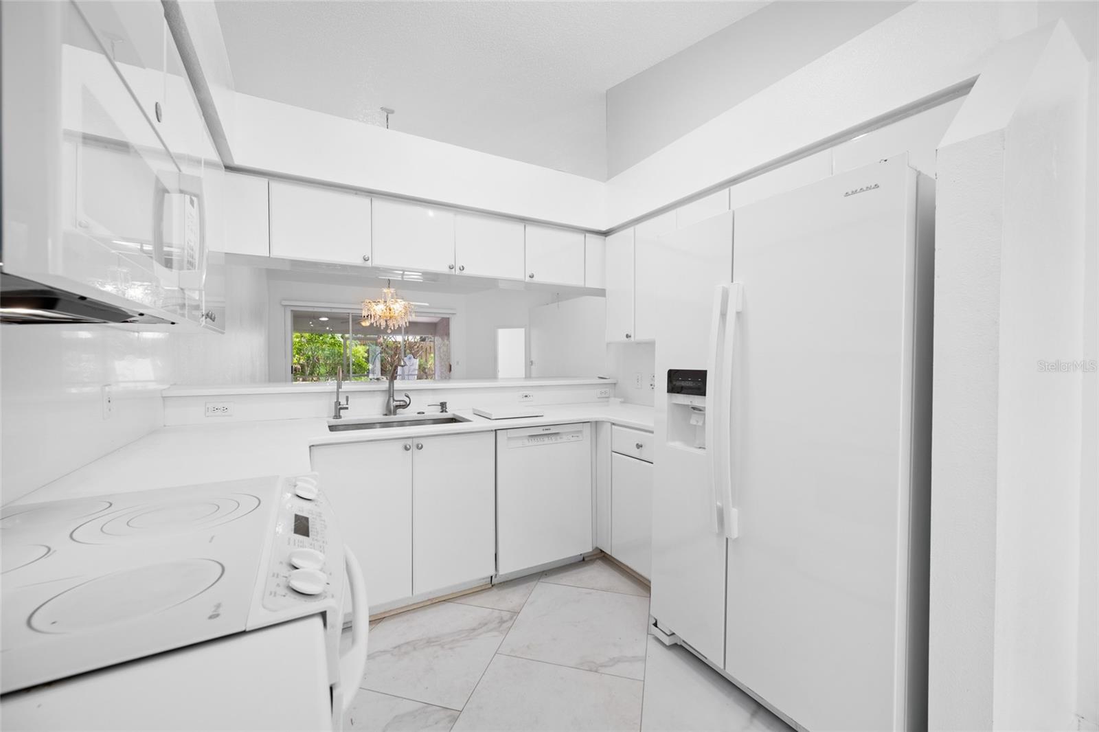 BROOKFIELD - Residential